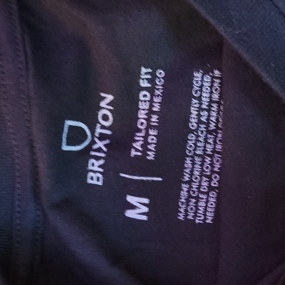 NWT Men's Brixton "New Wave S/S Tailored Fit" Black T-Shirt. Various Sizes - Picture 3 of 5
